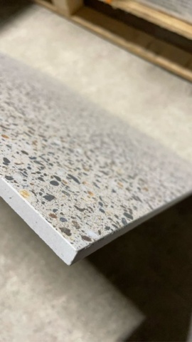 1414710-2 Klinker - granitkeramik-terazzo, ca 20 kvm