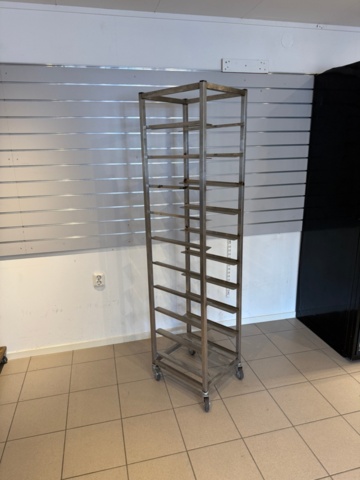 1352496-1 Rostfri brickvagn för 10 st lunchbrickor 44x33 cm