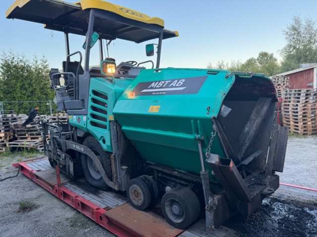 1199596-4 Vögele Super 1303-3i Asfaltläggare