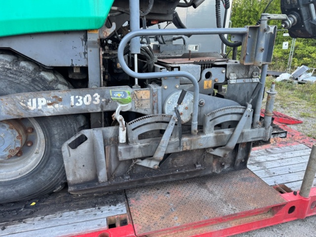 1199596-10 Vögele Super 1303-3i Asfaltläggare