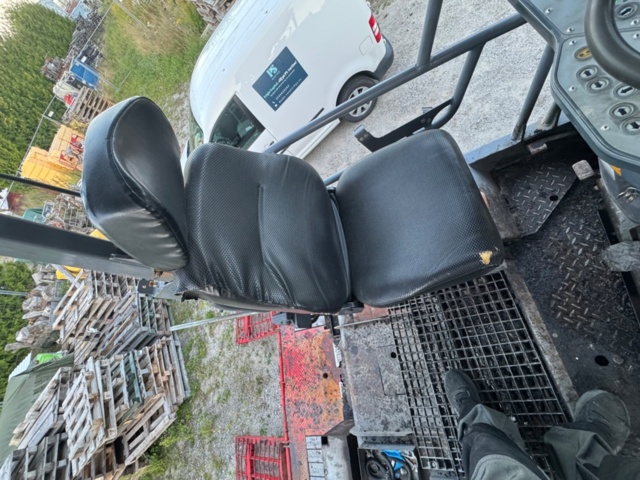 1199596-29 Vögele Super 1303-3i Asfaltläggare