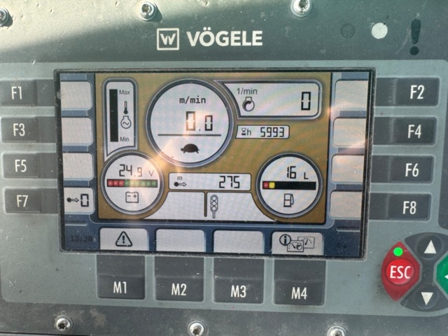 1199596-48 Vögele Super 1303-3i Asfaltläggare