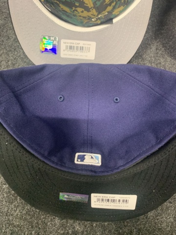 1414994-8 4 st Kepsar New Era, strl 7 1/2 (59,6 cm)