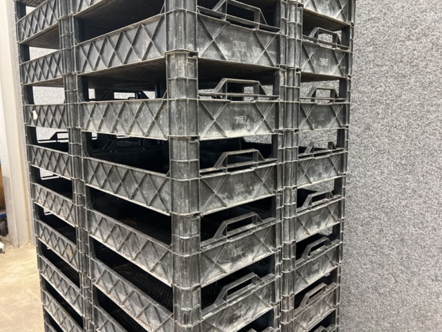 1415197-3 44 st Plastbackar