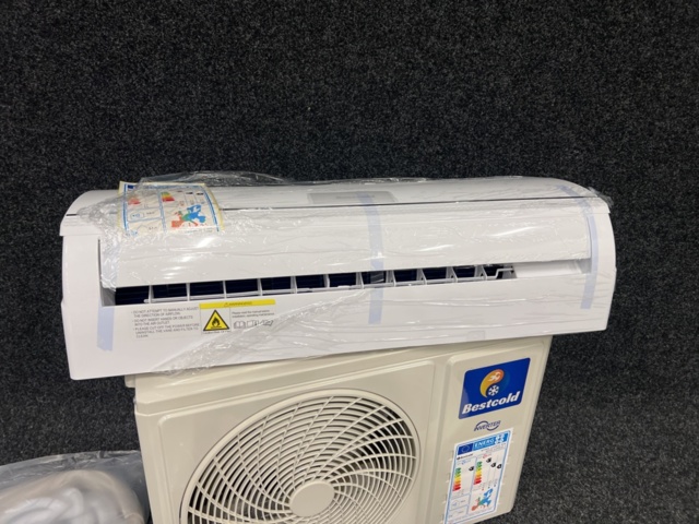 1415131-11 Luftvärmepump 12000 BTU för nordiskt klimat