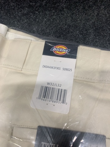 1414958-3 Byxa Dickies, Strl 32x32