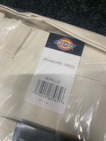 1414962-3 Byxa Dickies, Strl 34x32