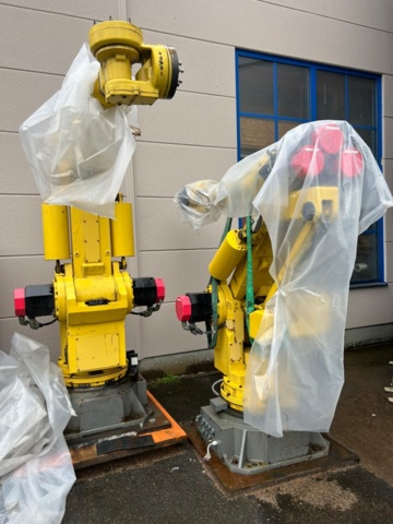 1415452-9 2 st industrirobotar Fanuc S 420F