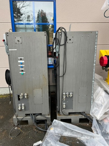 1415452-10 2 st industrirobotar Fanuc S 420F