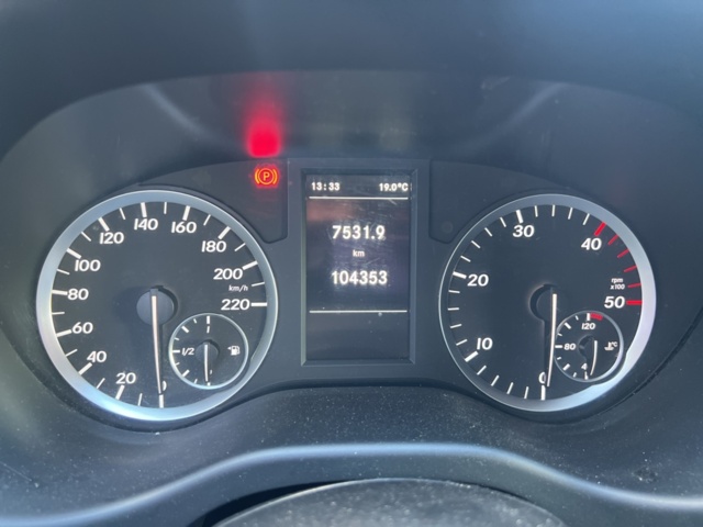 1351291-27 Mercedes-Benz Vito 111 CDI 2.8t Manuell, 114hk, -2018 (Reparationsobjekt)