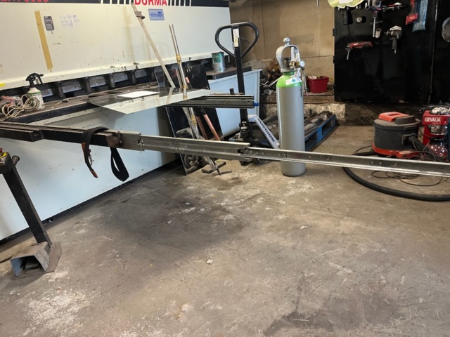 1411342-33 Hydraulisk gradsax / plåtsax Durmazlar DHGM 3006 (2003)