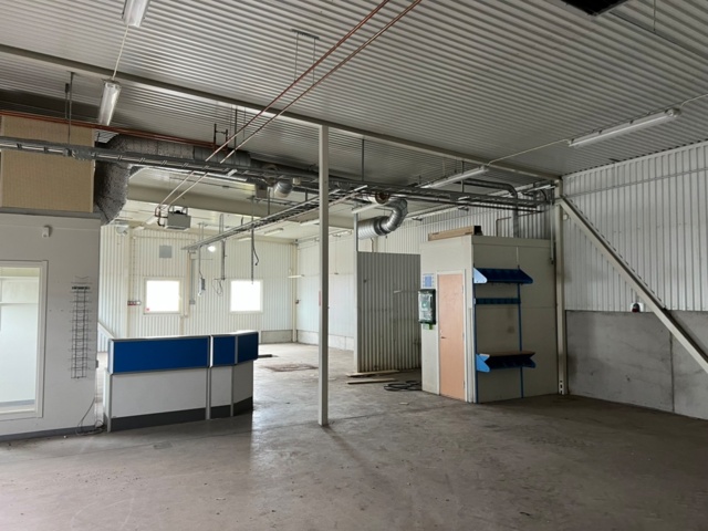 1415663-12 315 m² Industrilokal för nedmontering