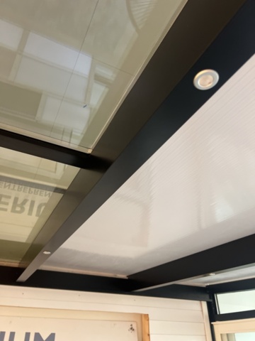 1384523-6 Inglasat rum demoex för demontering