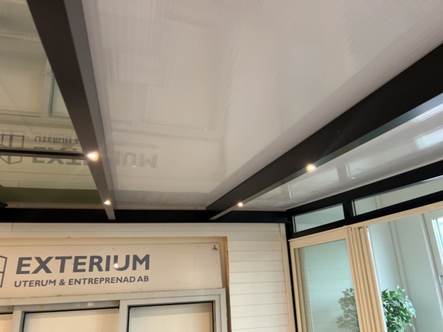 1384523-11 Inglasat rum demoex för demontering