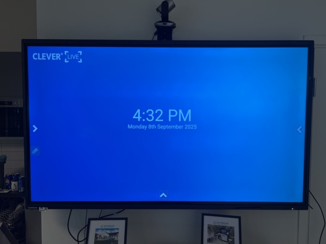 1384530-2 Touchskärm 75” - Clevertouch Impact 2