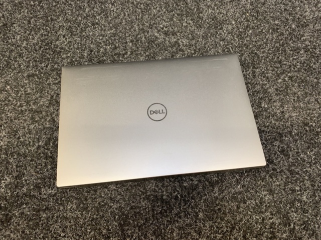 1415596-2 Laptop Dell Precision 5550 15.6" (Missing charger)