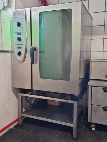 1388296-1 Ugn - Rational Combimaster med stativ