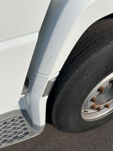 1351309-13 Dragbil XF 480 FTG DAF Automat, -2023