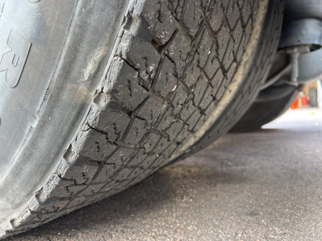 1351309-27 Dragbil XF 480 FTG DAF Automat, -2023