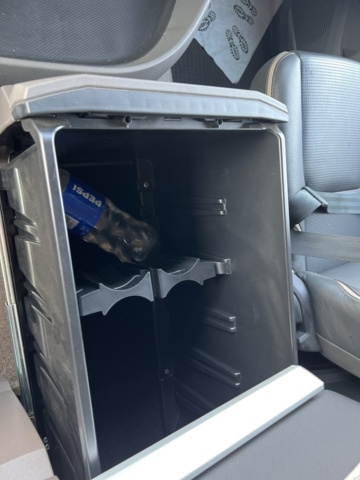 1351309-41 Dragbil XF 480 FTG DAF Automat, -2023