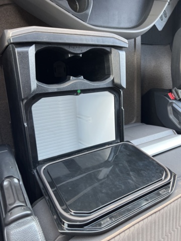 1351309-42 Dragbil XF 480 FTG DAF Automat, -2023