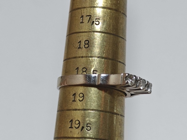 1400531-7 Ringar i vitguld 18K - 6 st