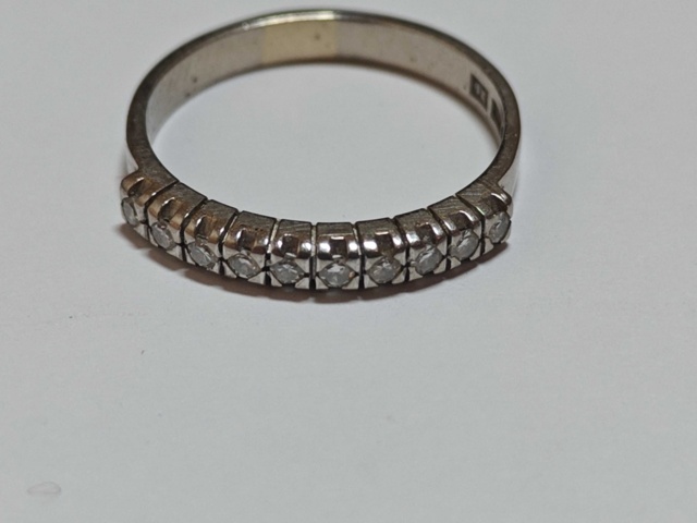 1400531-8 Ringar i vitguld 18K - 6 st