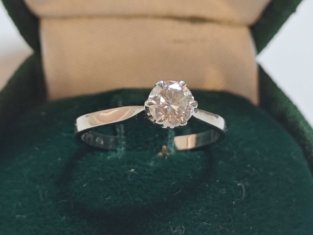 1400531-11 Ringar i vitguld 18K - 6 st