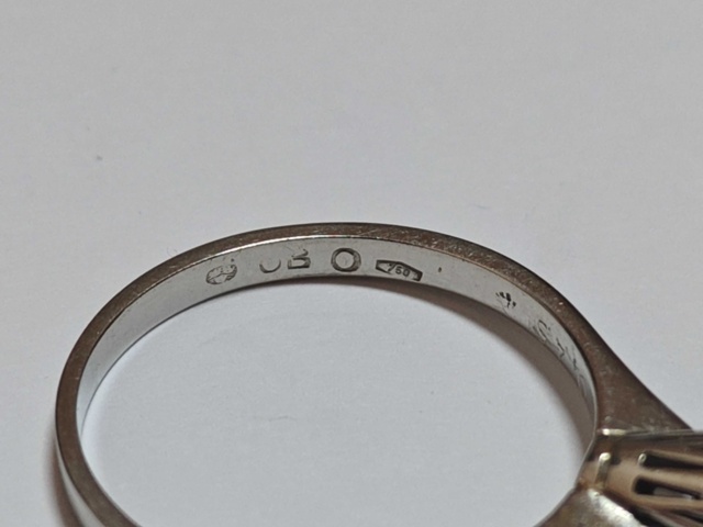 1400531-12 Ringar i vitguld 18K - 6 st