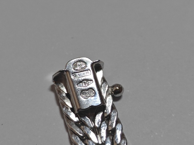 1400534-8 Armband vitguld 18K - 2 st