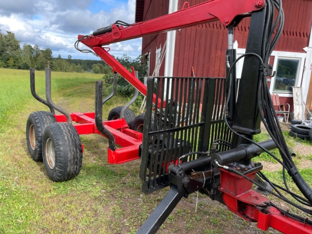 1416200-3 Skogskärra Patu 480