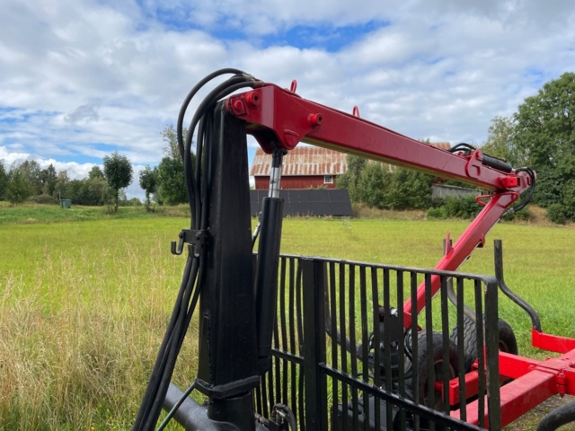 1416200-18 Skogskärra Patu 480