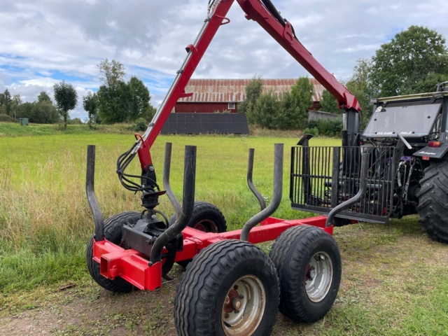 1416200-23 Skogskärra Patu 480