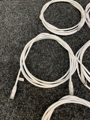 1414763-5 10 st nätverkskablar á 3m, Deltaco