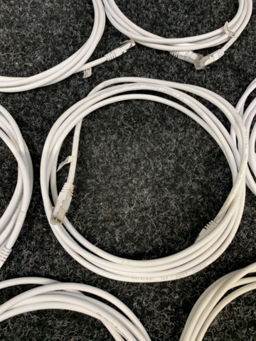 1414763-7 10 st nätverkskablar á 3m, Deltaco