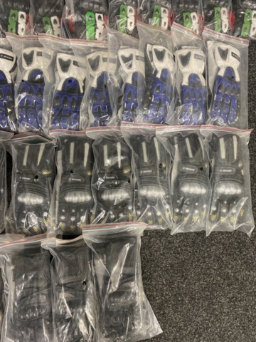 1396583-17 49 st Mc-handskar Check One, Strl S-XL