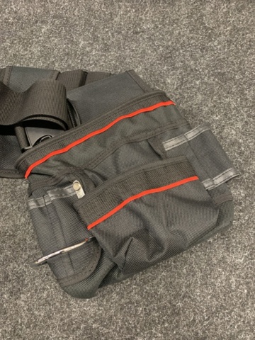 1415782-6 Verktygsbälte i nylon, 2 x hammarhållare & snäpplås, Tayg