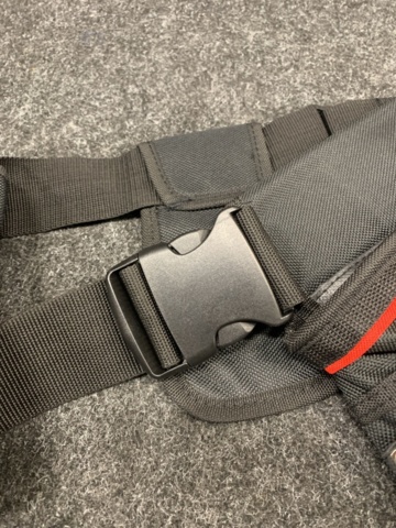 1415782-8 Verktygsbälte i nylon, 2 x hammarhållare & snäpplås, Tayg