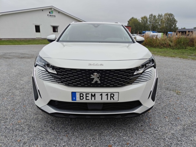 1400540-2 Peugeot 3008 HYBRID4 300 EAT, 300hk, 2021