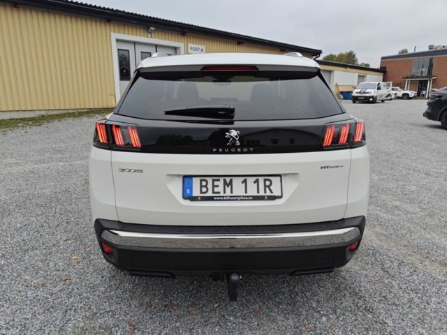 1400540-6 Peugeot 3008 HYBRID4 300 EAT, 300hk, 2021