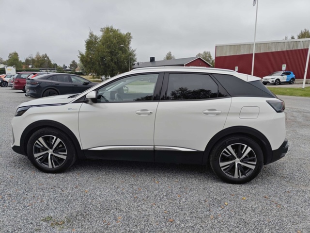 1400540-8 Peugeot 3008 HYBRID4 300 EAT, 300hk, 2021