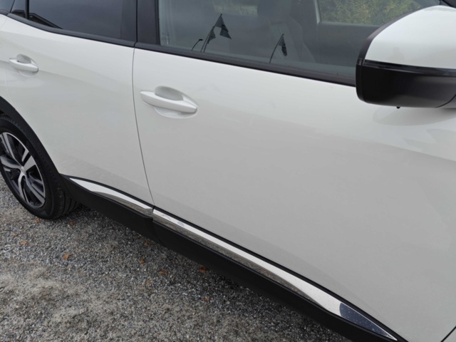 1400540-24 Peugeot 3008 HYBRID4 300 EAT, 300hk, 2021