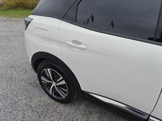 1400540-26 Peugeot 3008 HYBRID4 300 EAT, 300hk, 2021