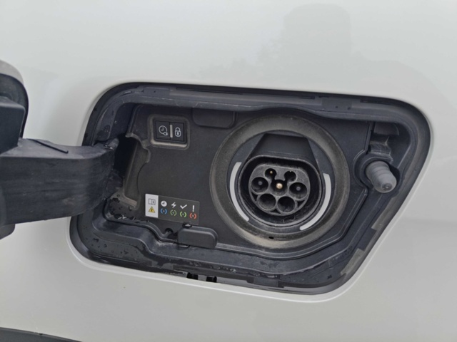 1400540-36 Peugeot 3008 HYBRID4 300 EAT, 300hk, 2021