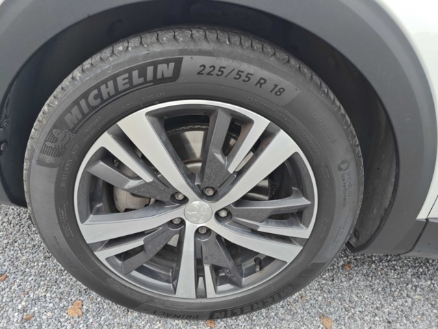 1400540-39 Peugeot 3008 HYBRID4 300 EAT, 300hk, 2021