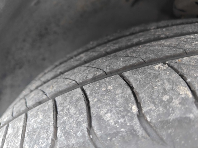 1400540-42 Peugeot 3008 HYBRID4 300 EAT, 300hk, 2021