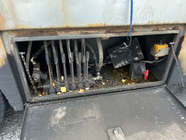 1384537-22 Biltransport Volvo FM9 6X2 Automat, -2006