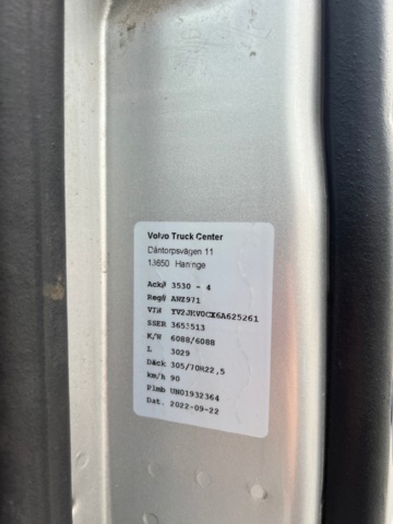 1384537-31 Biltransport Volvo FM9 6X2 Automat, -2006