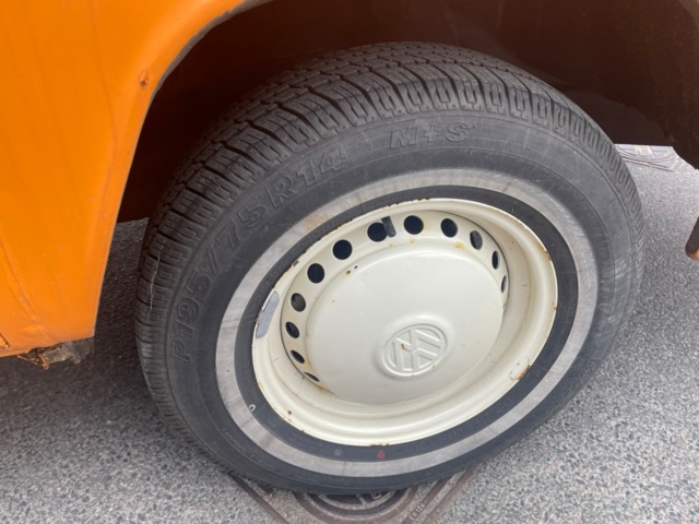 1343851-14 Ombyggd Volkswagen Folkabuss