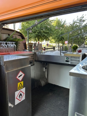 1343851-26 Ombyggd Volkswagen Folkabuss